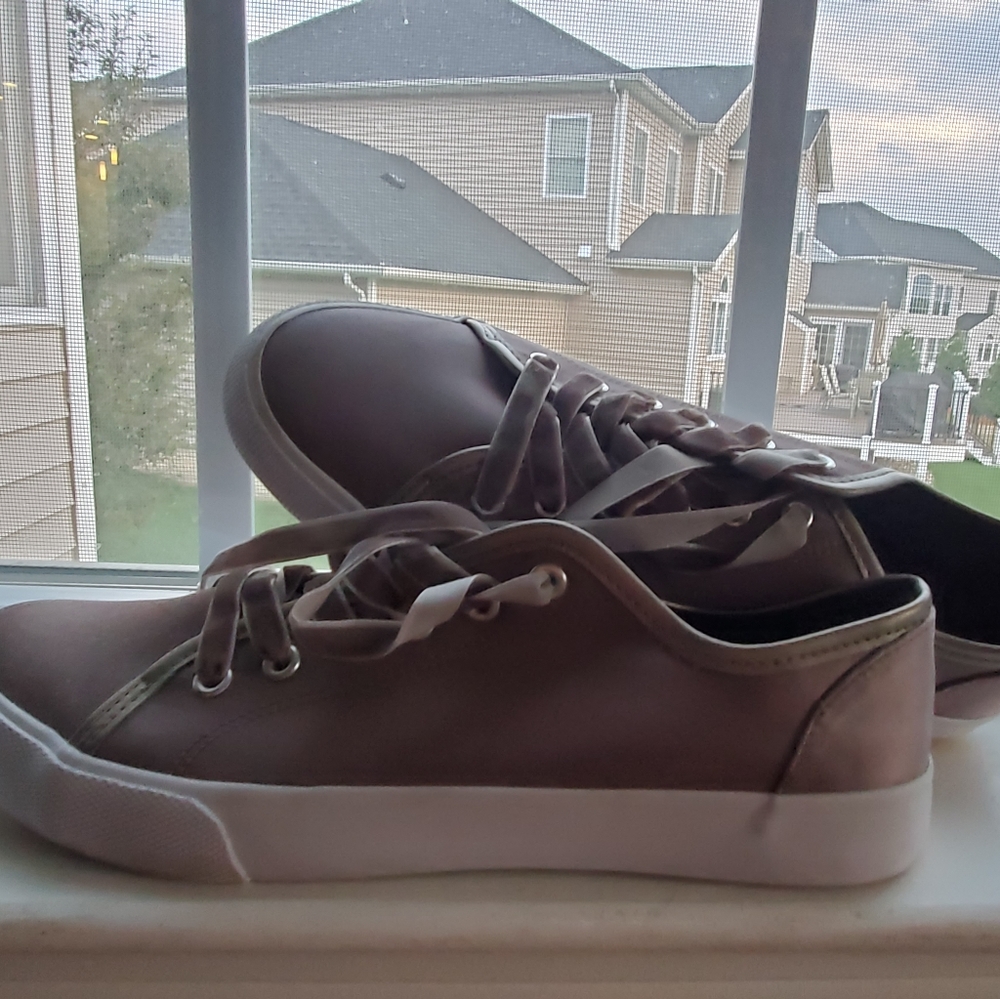 Grey Silk Exterior Trendy Sneakers